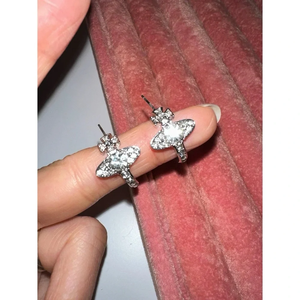 3/$20 Vivienne Westwood Style Elegant Silver Bas Relief Crystal Earrings